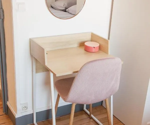 Bel Centre 2 Chambres, 6 Pers Pied-à-tours